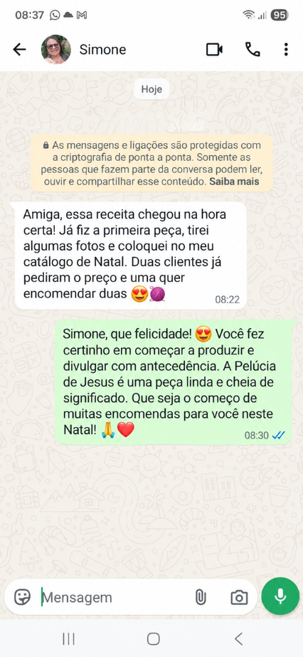 Cliente contando as primeiras encomendas de Natal
